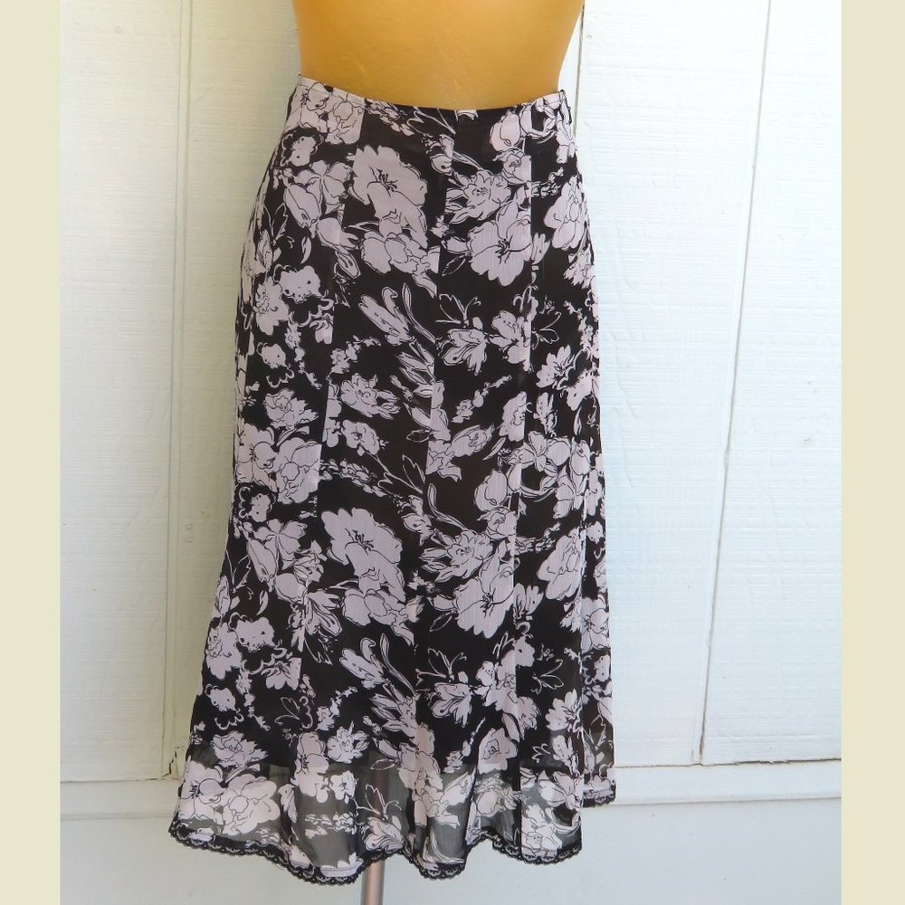 Black and white floral midi skirt vintage